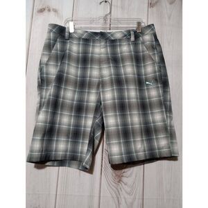 Puma‎ Shorts Men's 36 Burmuda Shorts Gray Blue Plaid
